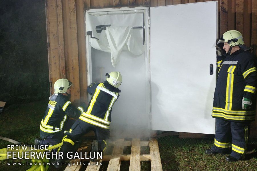 Neue Technik und Taktik für die Brandbekämpfung